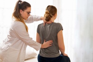 What are the Business Structure Options for Solo Chiropractors in California?