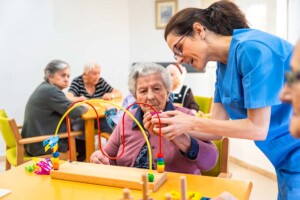 What are the Business Structure Options for Solo Occupational Therapists in California?